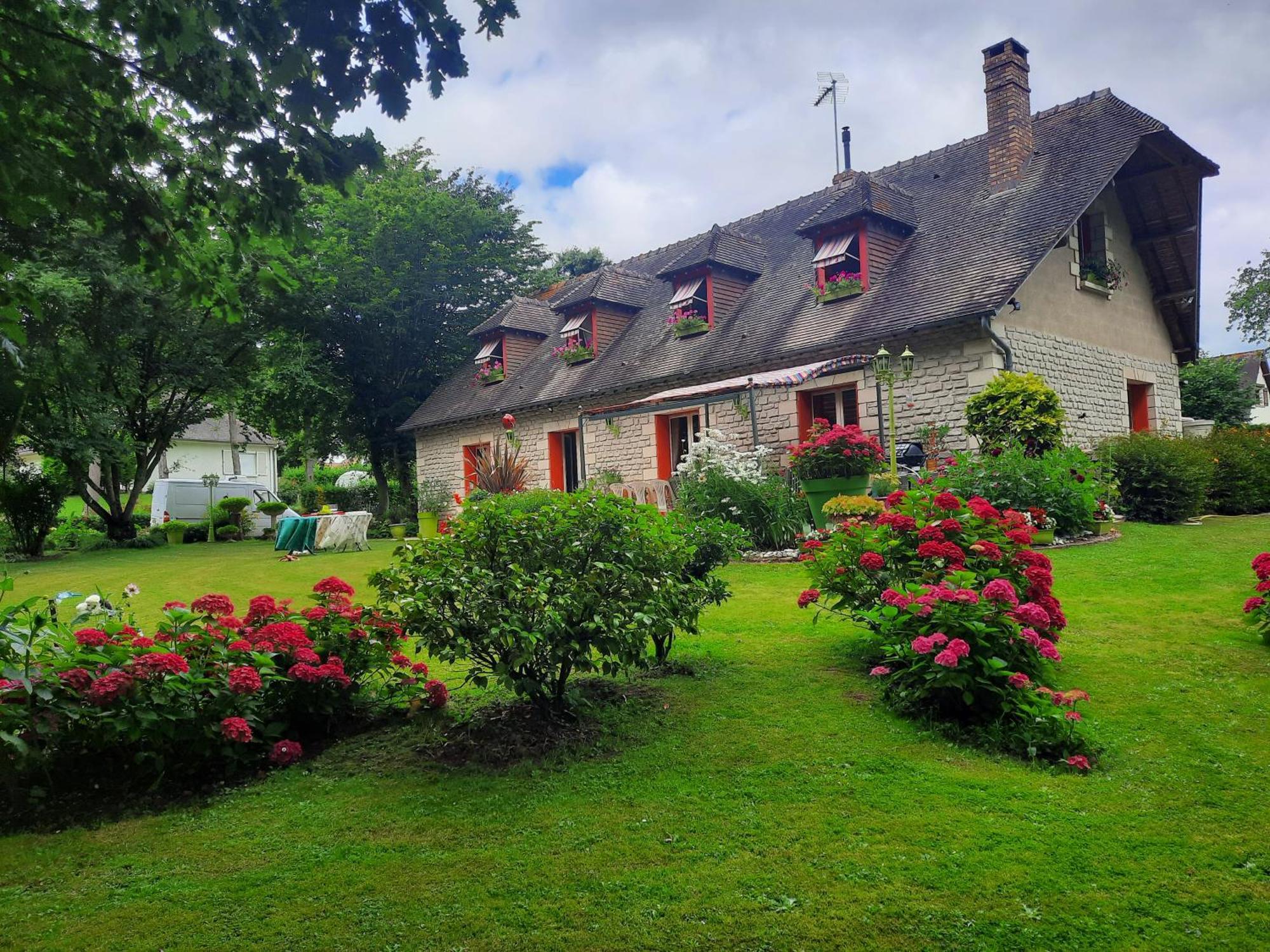 Bed and Breakfast Chambre D Hote Les Bosquets Cauge Екстер'єр фото